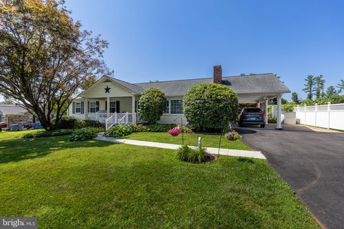 7131 Academy Rd, WARRENTON, VA, 20187-7102 | Card Image