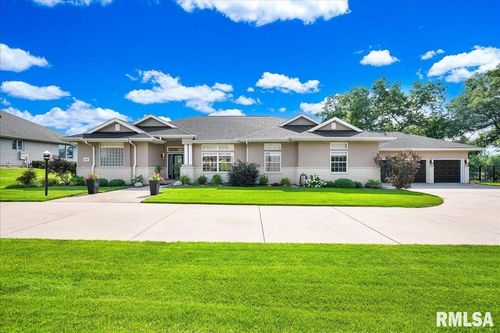 4142 W Tangleoaks Ct, Peoria, IL, 61615-8904 | Card Image