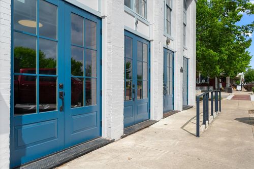 100-117 East Street, Hutto, TX, 78634 | Card Image