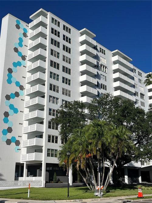 unit-302-2401 Bayshore Blvd, TAMPA, FL, 33629-7377 | Card Image