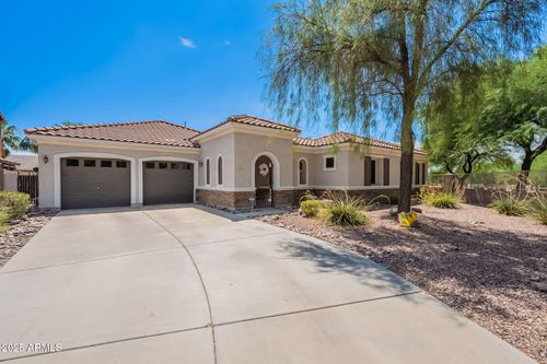 22433 E Creekside Ln, Queen Creek, AZ, 85142-4843 | Card Image