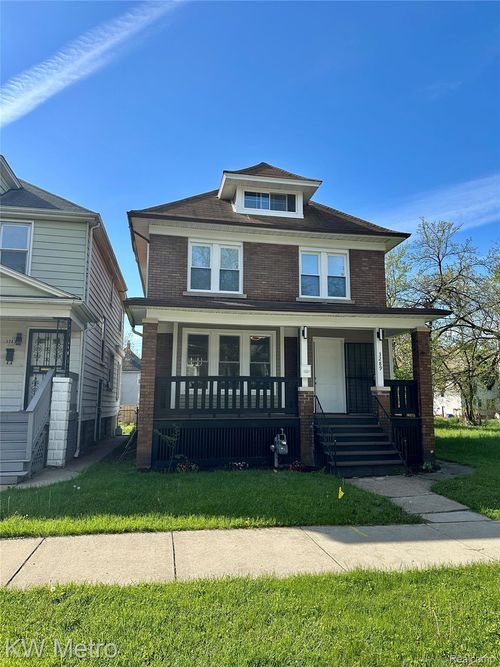 3289 Northwestern St, Detroit, MI, 48206-2575 | Card Image