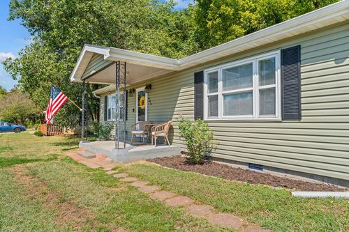 405 Christopher Dr, Branson, MO, 65616-3229 | Card Image