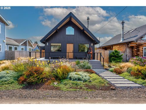 150 Merton Ln, Manzanita, OR, 97130-9052 | Card Image