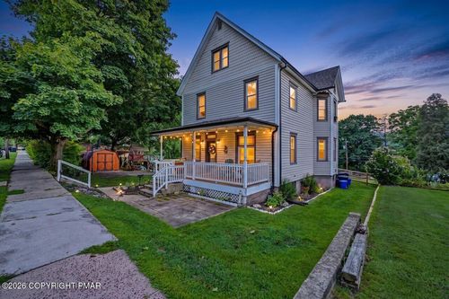 236 Ore St, Palmerton, PA, 18071-9738 | Card Image