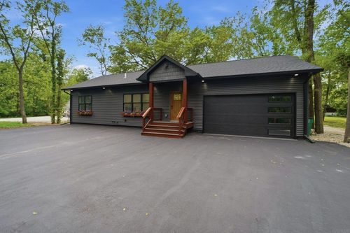 840 Grand Blvd, Evansdale, IA, 50707-1838 | Card Image