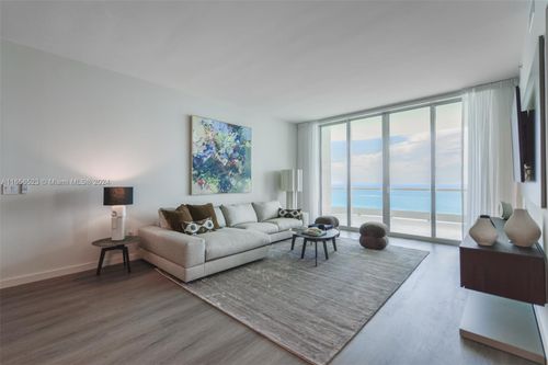 2102-16051 Collins Ave, Sunny Isles Beach, FL, 33160 | Card Image