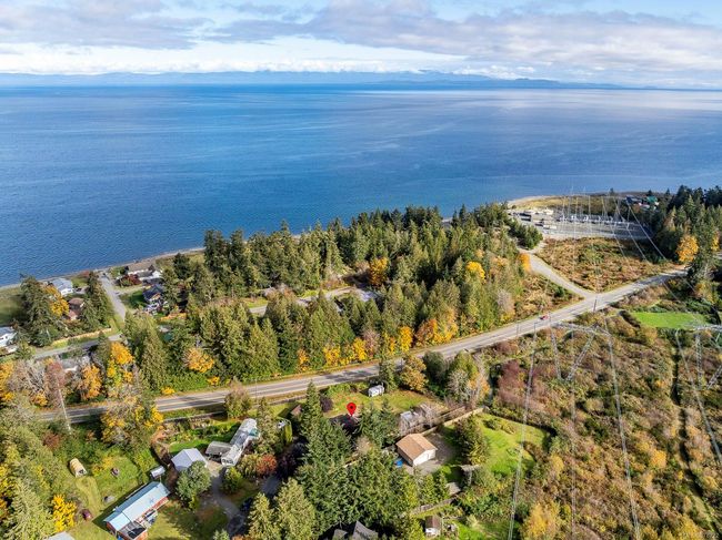65 Islewood Dr, House other with 3 bedrooms, 2 bathrooms and 4 parking in Bowser BC | Image 52