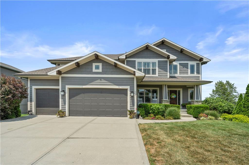 Shores Dr, Lees Summit, MO 64064