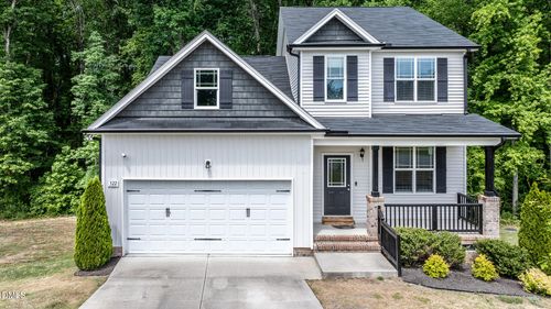 322 Silverleaf Dr, Wendell, NC, 27591-4430 | Card Image