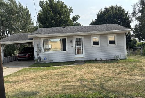 211 E Van Deinse St, Greenville, MI, 48838-1262 | Card Image