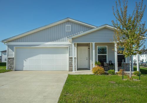 318 Post Oak Drive, Hudson, IA, 50643 | Card Image