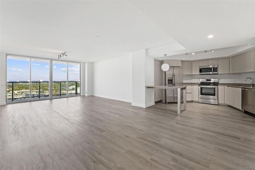 apt-612-1500 Bay Rd, Miami Beach, FL, 33139-3220 | Card Image