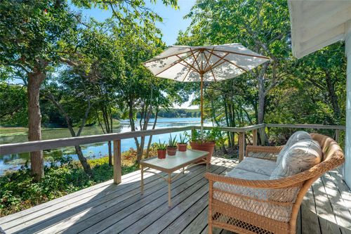 315 Lake Dr, Southold, NY, 11971-2541 | Card Image