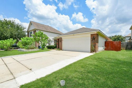 5818 Turmeric Dr, Baytown, TX, 77521-7536 | Card Image