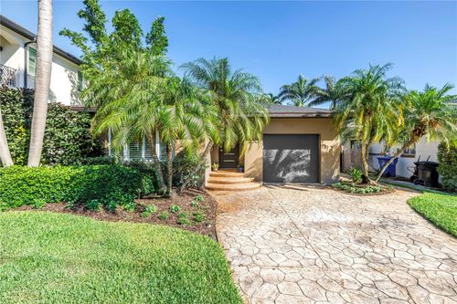 200 Lamara Way Ne, St Petersburg, FL, 33704-3756 | Card Image