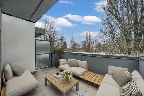 202-2075 E 1st Ave, Vancouver, BC, V5N1B6 | Card Image