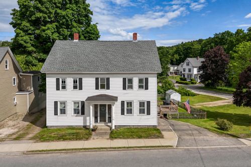 141 Portland St, South Berwick, ME, 03908-1223 | Card Image