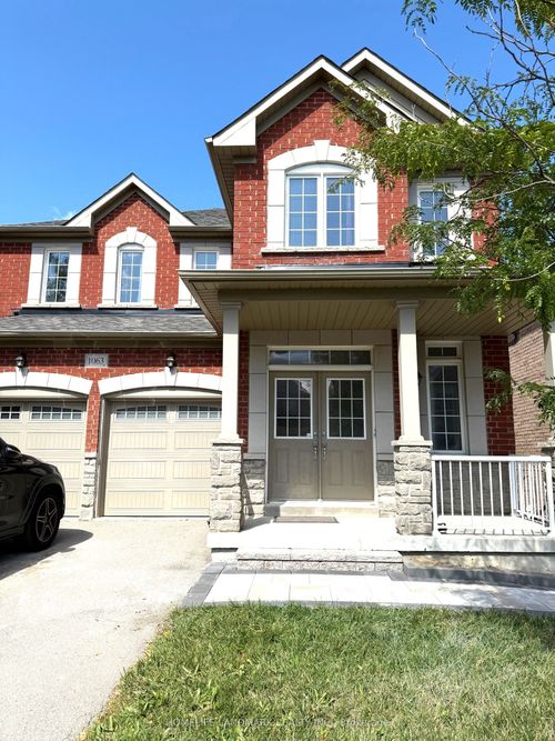 1063 Warby Trail, Newmarket, ON, L3X3H6 | Card Image