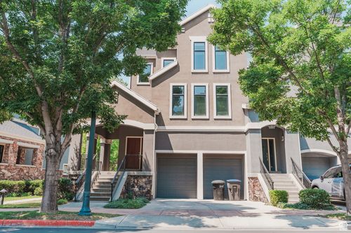 5087 N River Park Way, Provo, UT, 84604-5745 | Card Image