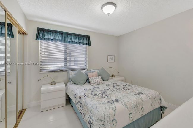 APT-908 - 2334 S Cypress Bend Dr, Condo with 3 bedrooms, 2 bathrooms and null parking in Pompano Beach FL | Image 19