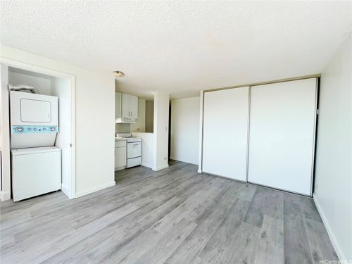 2704-98-288 Kaonohi St, Aiea, HI, 96701-2362 | Card Image