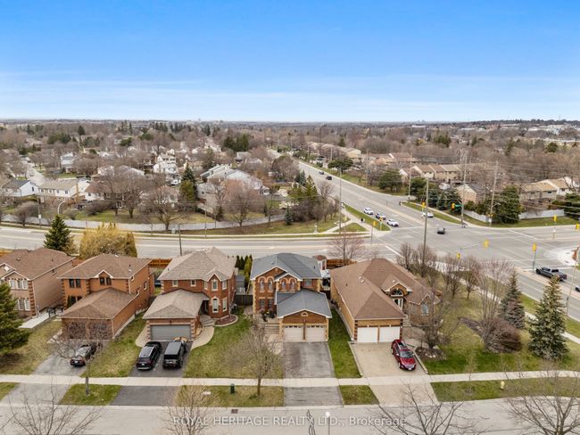 63 Prentice Dr, House other with 4 bedrooms, 3 bathrooms and 4 parking in Whitby ON | Image 42