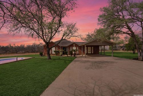 13040 Tomlynn, Atascosa, TX, 78002-3627 | Card Image