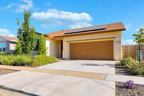1559 Falabella Way, Olivehurst, CA, 95961-4915 | Card Image