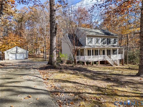 1384 Pine Creek Ridge Dr, Powhatan, VA, 23139-7945 | Card Image