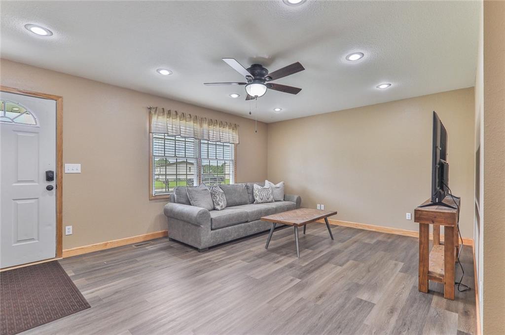 Residential in Caney 4