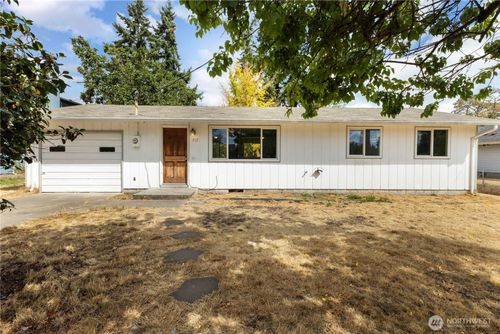 715 110th Street S, Tacoma, WA, 98444 | Card Image