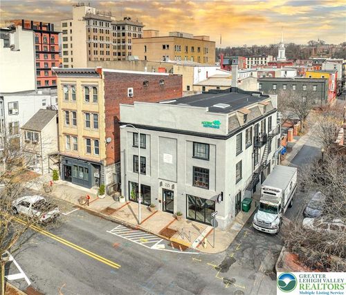225 Ferry St, EASTON, PA, 18042-3661 | Card Image