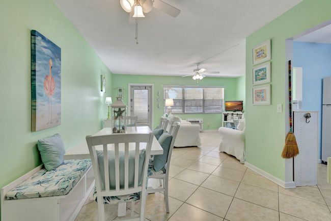 107 Sheffield E, Condo with 1 bedrooms, 2 bathrooms and null parking in West Palm Beach FL | Image 7