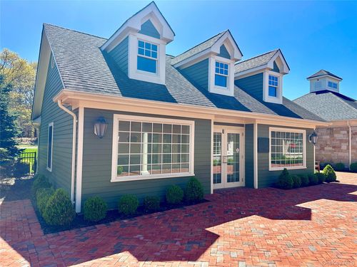 u-5768 Route 25a, Riverhead, NY, 11792 | Card Image