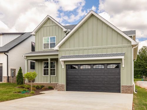 592 River Watch Way, Winchester, TN, 37398-3599 | Card Image