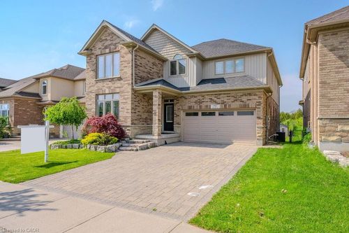 78 Dolman St, Breslau, ON, N0B1M0 | Card Image