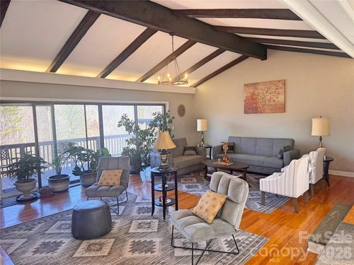 217 Miller St, Spindale, NC, 28160-5233 | Card Image