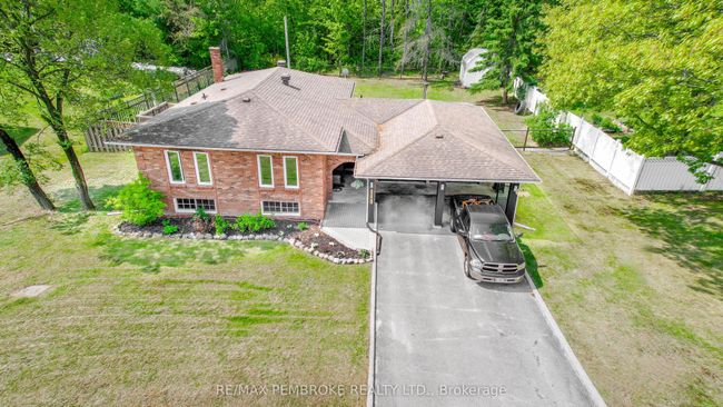 115 Mckee Rd, House other with 4 bedrooms, 4 bathrooms and 4 parking in Deep River ON | Image 39