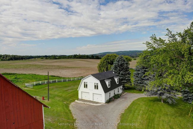 828350 Mulmur Nottawasaga Tline, Home with 6 bedrooms, 1 bathrooms and 18 parking in Mulmur ON | Image 44