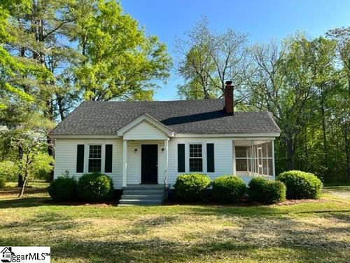 5380 Locust Hill Rd, Travelers Rest, SC, 29690-9121 | Card Image