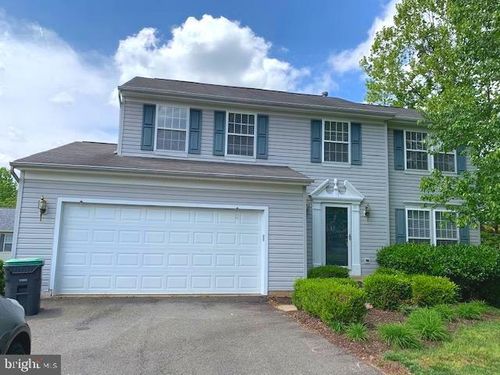 11 Pierre Emmanuel Ct, FREDERICKSBURG, VA, 22406-7235 | Card Image
