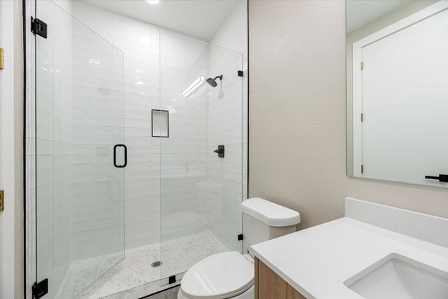 APT-403 - 4060 Spring Valley Rd, Townhouse with 3 bedrooms, 3 bathrooms and null parking in Farmers Branch TX | Image 18