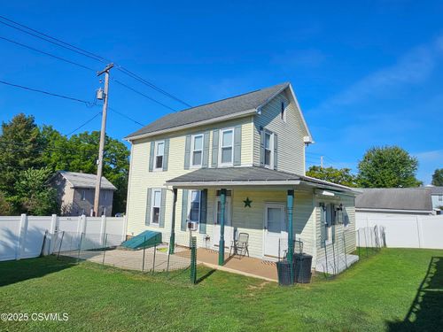 724 Duke St, Northumberland, PA, 17857-1710 | Card Image