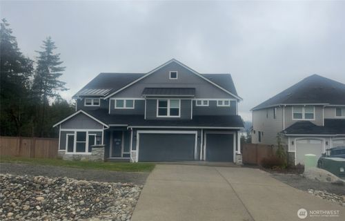 5550 Nw Bonfire Ct, Bremerton, WA, 98312-2155 | Card Image