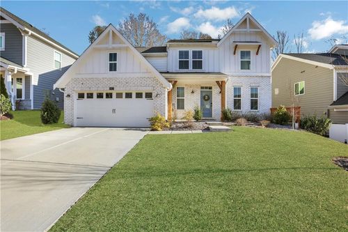 1413 Liberty Park Dr, Braselton, GA, 30517-2166 | Card Image