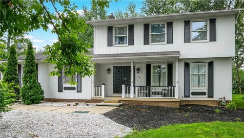 134 Hurd Rd, Aurora, OH, 44202-9346 | Card Image