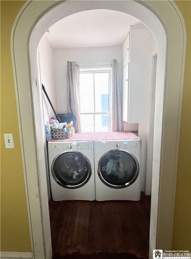 207 N Clinton St, House other with 3 bedrooms, 2 bathrooms and null parking in Olean NY | Image 13