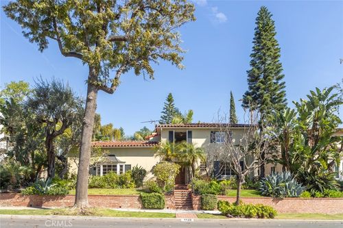 4420 Myrtle Ave, Long Beach, CA, 90807-2440 | Card Image