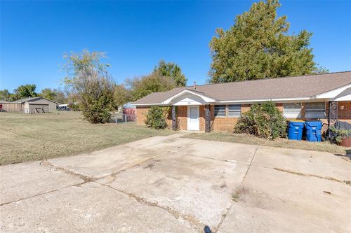 14881 Tye Brumley St, Choctaw, OK, 73020-7569 | Card Image